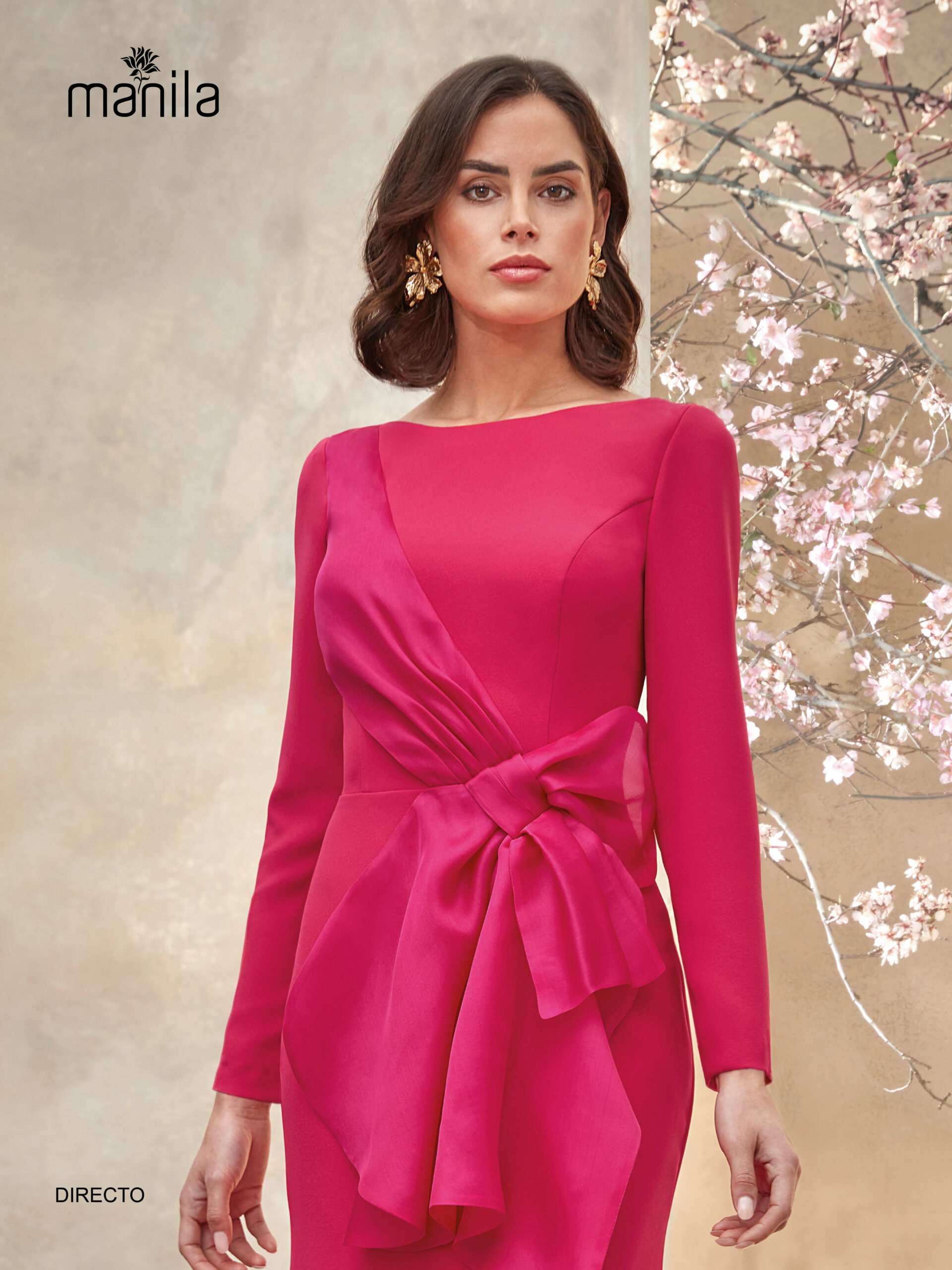 MOD.DIRECTO MANILA Vestido con combinación de tejidos en crepe y organza para la decoración de la banda y lazada en la cintura.